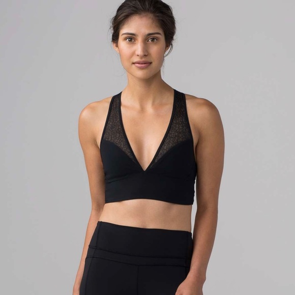 Lululemon Twist & Train Bra - Picture 2 of 4